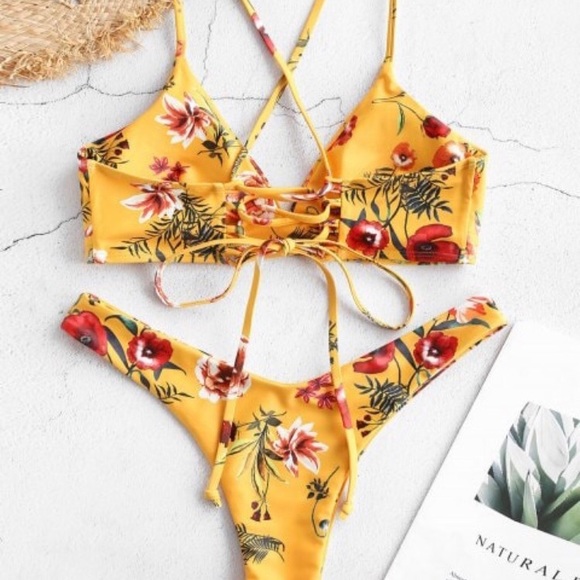 NWT Zaful Yellow floral tie back bikini - Picture 2 of 5